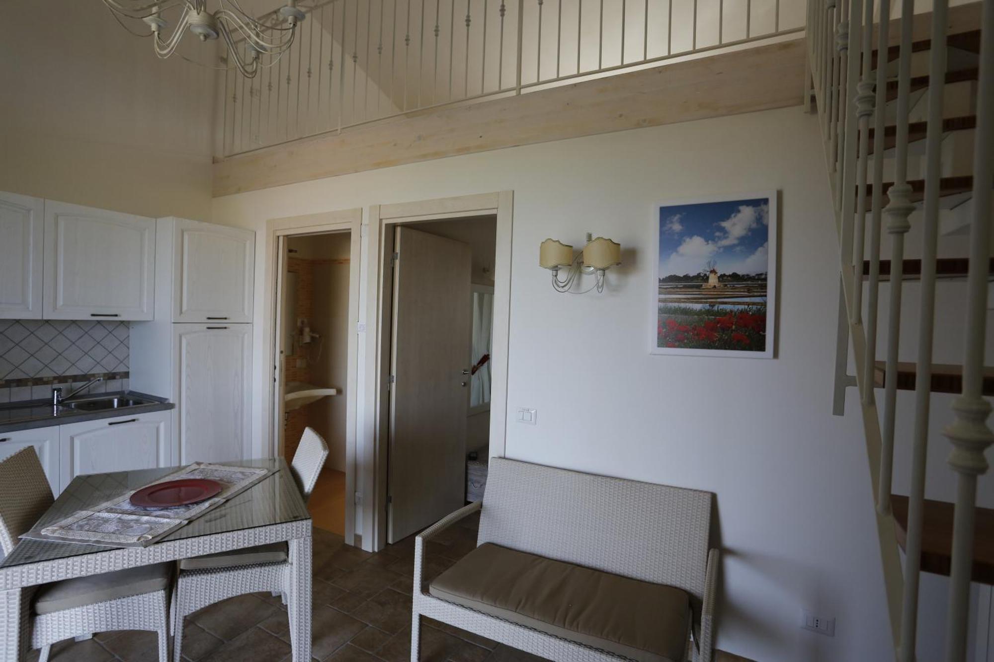Borgo Della Luna Birgi Vecchi Luaran gambar