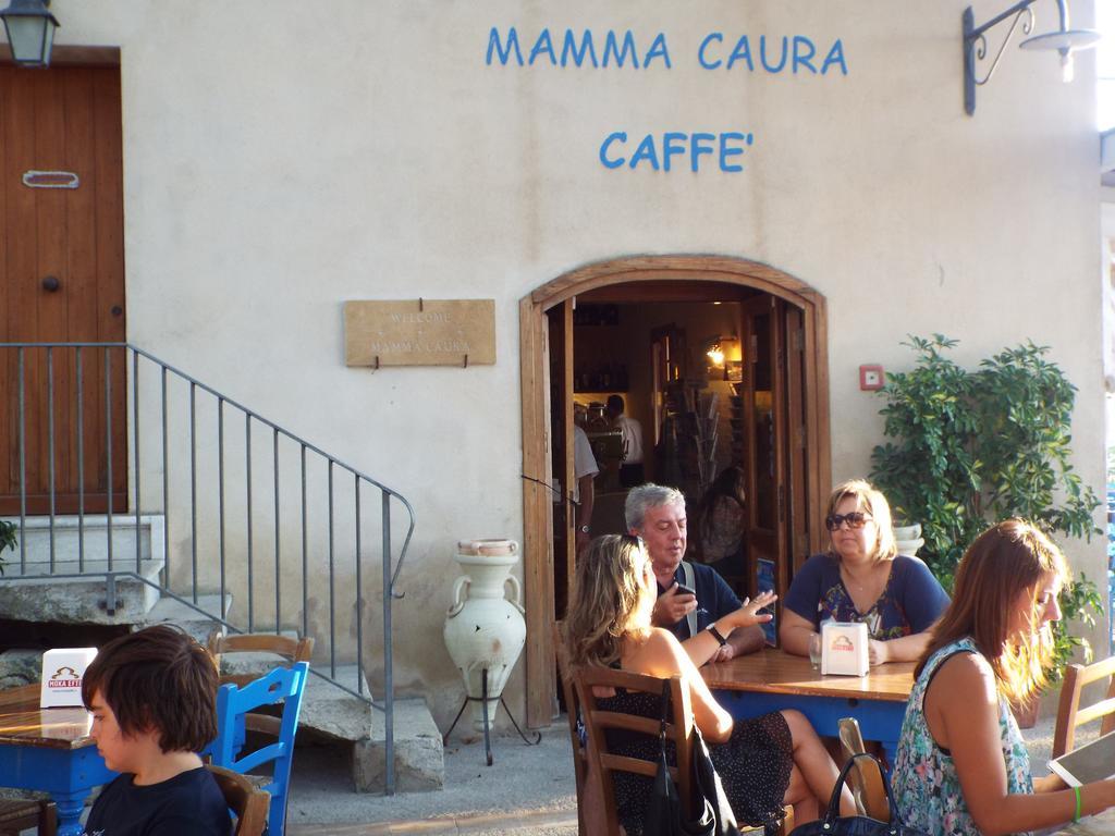 Borgo Della Luna Birgi Vecchi Bilik gambar